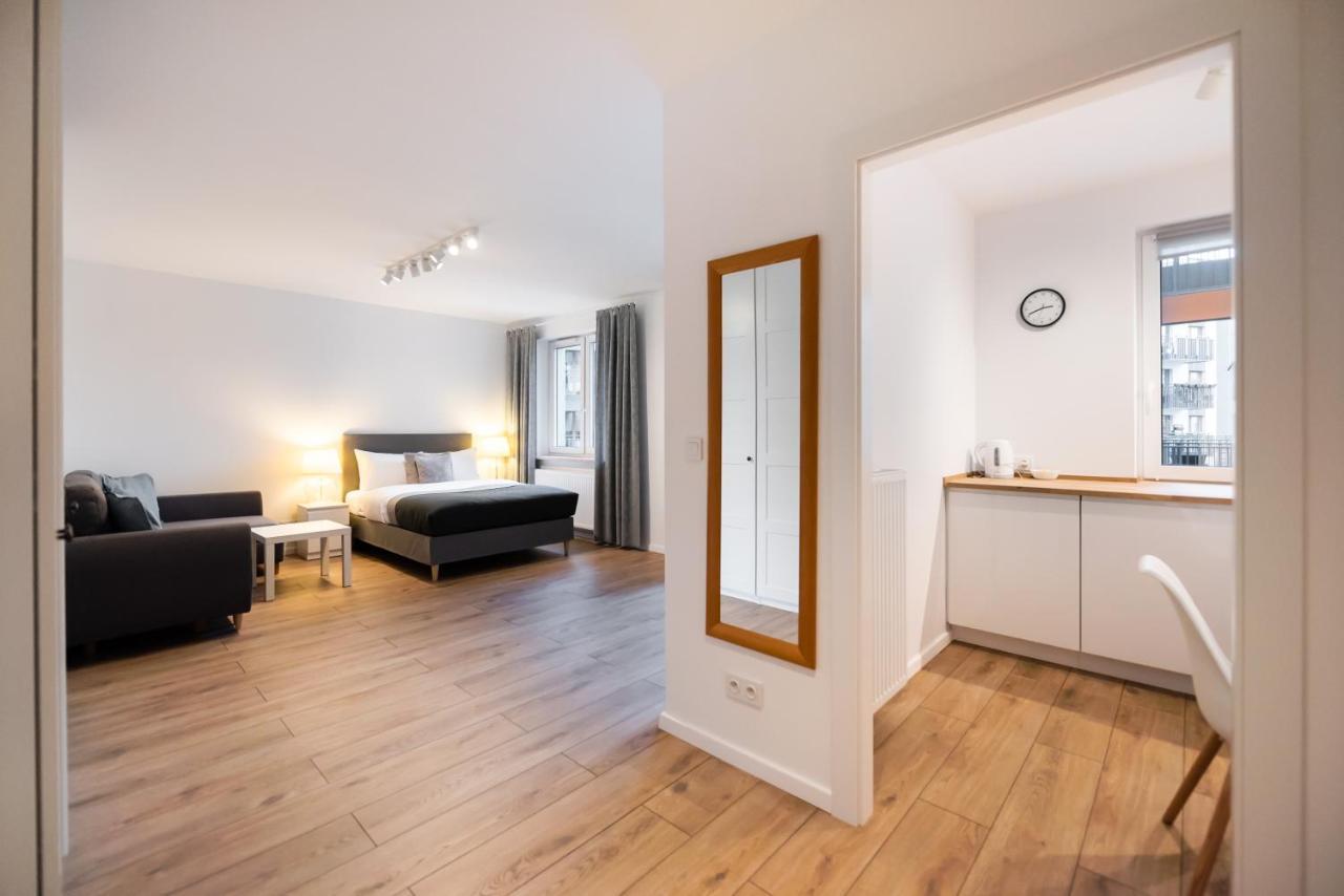 Apartment Develia Mala Praga Charming Warsaw